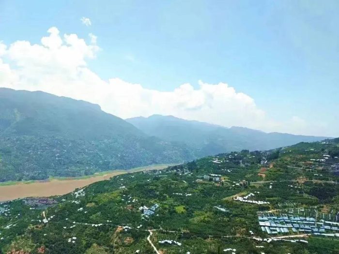 中国县城概况:巫山——渝东门户，秀美巫山！-1