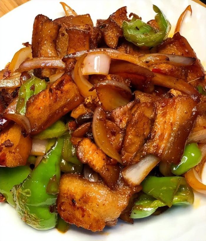 成都市的十大特色美食（成都特色美食有哪些？）-1