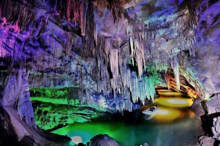 中国十大著名洞穴景点-1