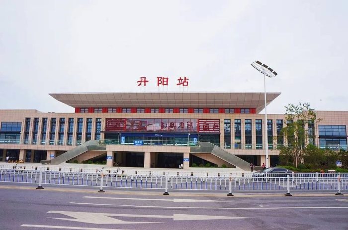 中国县城概况:丹阳——丹凤朝阳，眼镜之都！-1