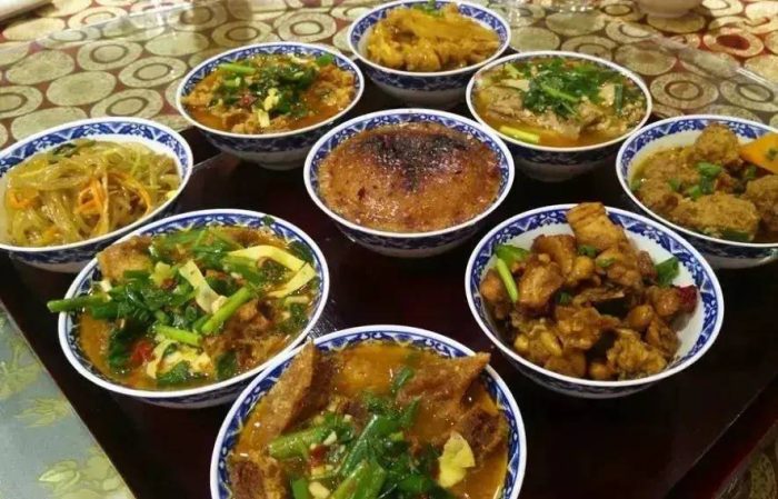 中国地级市概况:哈密——新疆东大门，哈密瓜之乡！-1