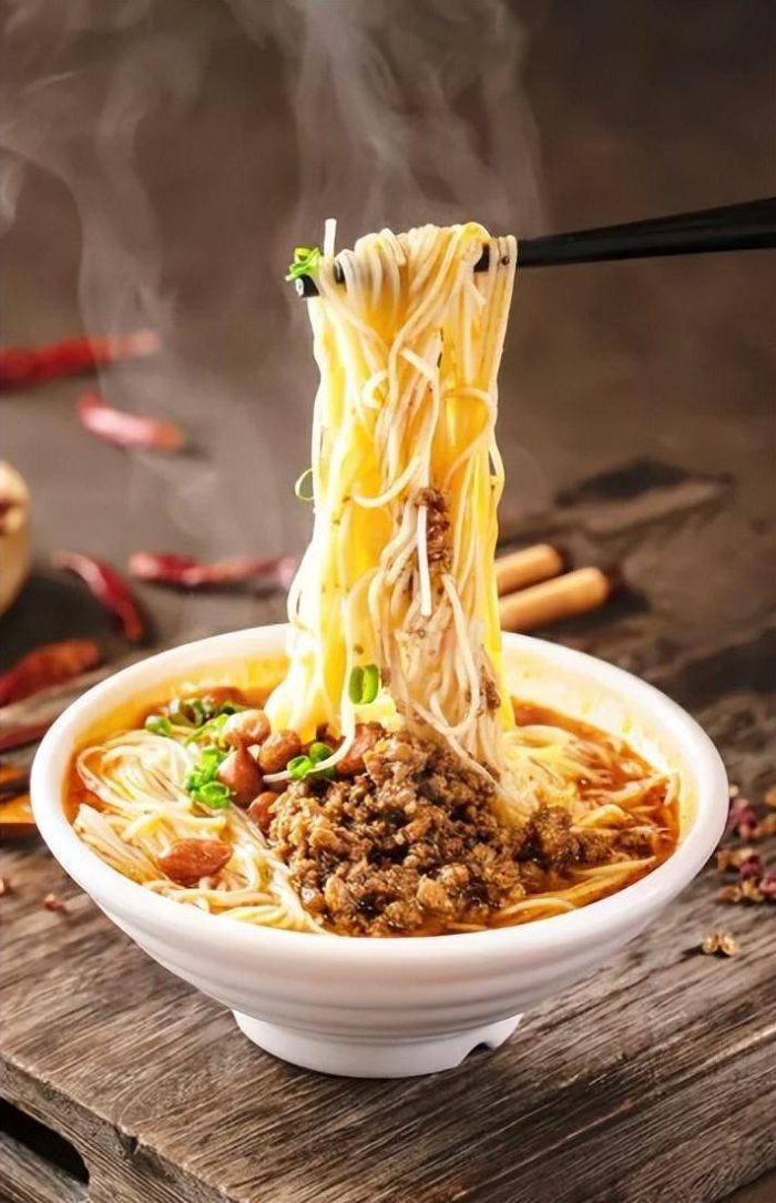 成都市的十大特色美食（成都特色美食有哪些？）-1