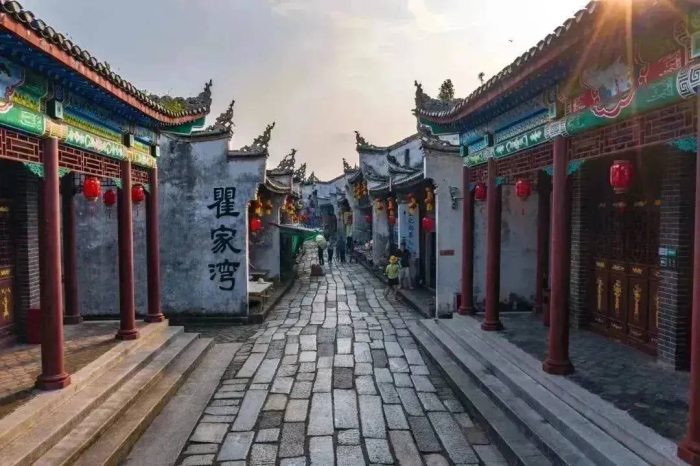 中国县城概况：洪湖——极目楚天舒，最美是洪湖！-1