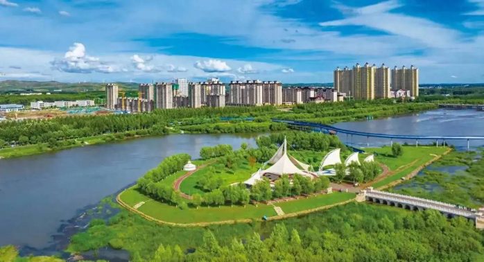 中国县城概况：乌兰浩特——美丽红城，内蒙古自治区诞生地！-1