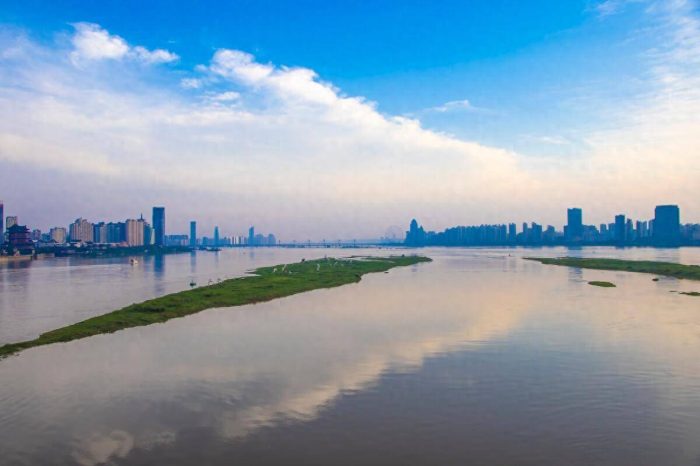 江西gdp2024年：2024年1-3月江西各地GDP表现，南昌总量第一，鹰潭增速领先-1