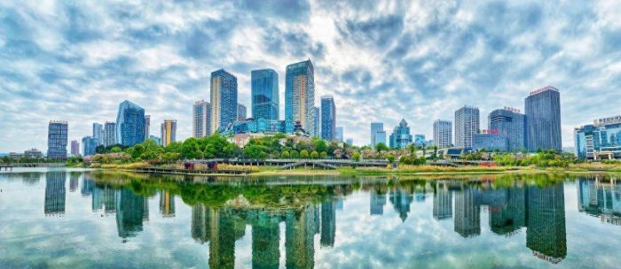 贵州gdp2024年：2024年1-3月贵州各地GDP表现，贵阳增速第一，遵义总量位居次席-1