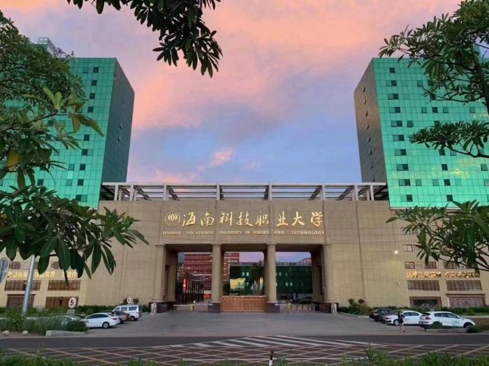 职业本科大学2023排名：深圳职业技术大学夺冠，海南科技职大第3-1