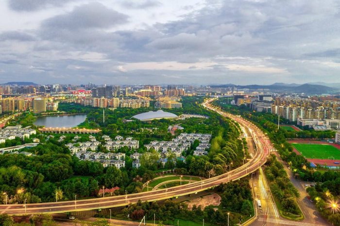 江苏省南京市雨花台区下辖街道介绍（含已废的共9个）-1