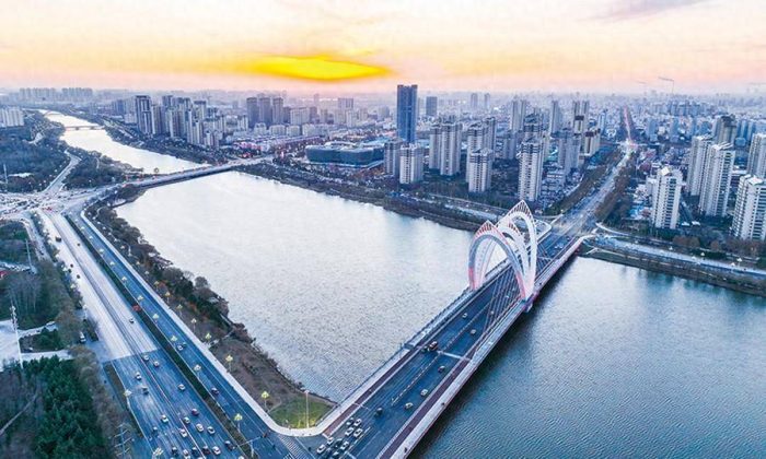 2024年1-7月聊城各地财政收入，东昌府总量居首，茌平增速出色-1