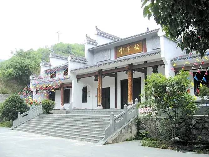 中国县城概况：丹江口——中国水都，亚洲天池！-1