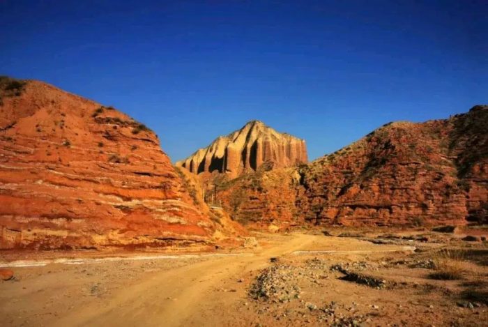 中国县城概况：东乡族自治县——高原山城，多彩东乡！-1