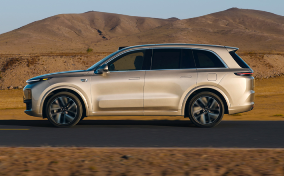 性价比高的车有哪些（2023年值得买的3款新能源汽车）