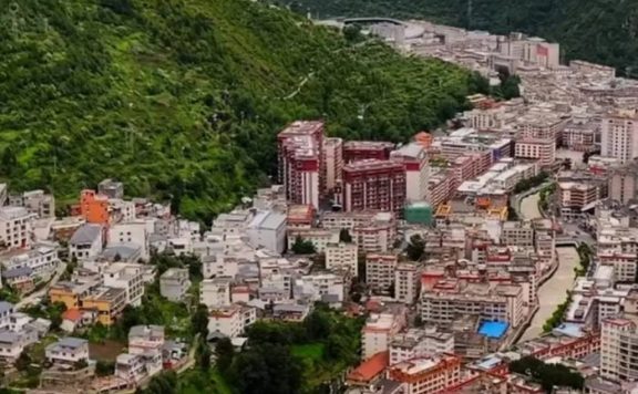 中国县城概况：康定——情歌之城，溜溜康定！